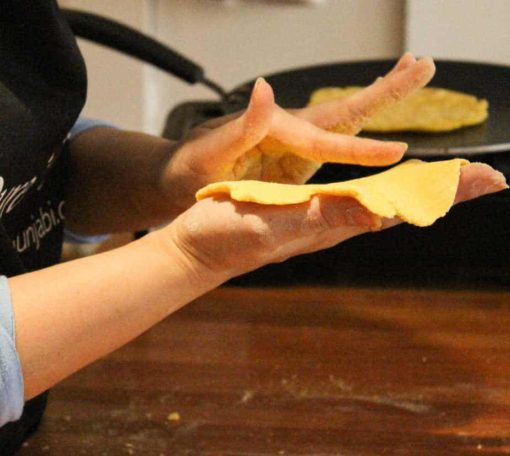 How to make Makki di Roti -corn chapatti