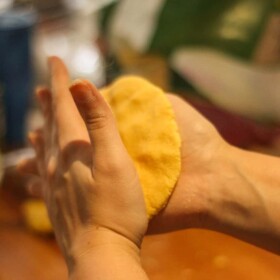 How to make Makki di Roti